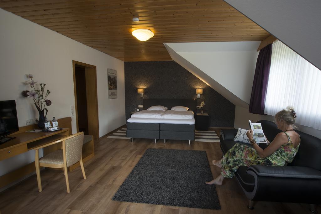 Hotel Enz Residenz à Enzklösterle Extérieur photo