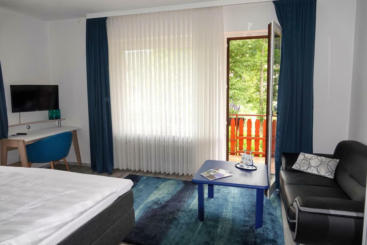 Hotel Enz Residenz à Enzklösterle Extérieur photo